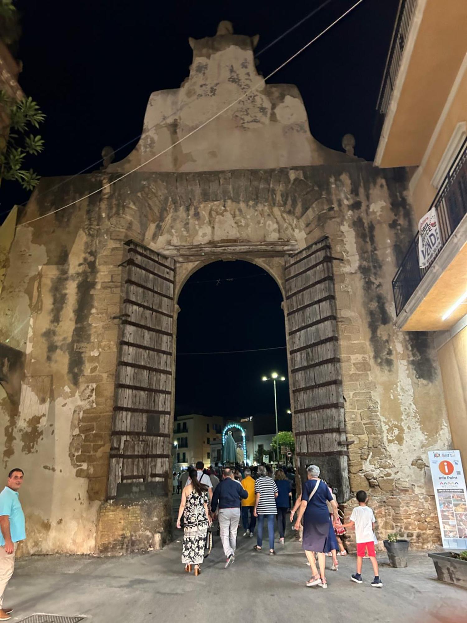 Апартаменти Porta Palermo Centro Шакка Екстер'єр фото